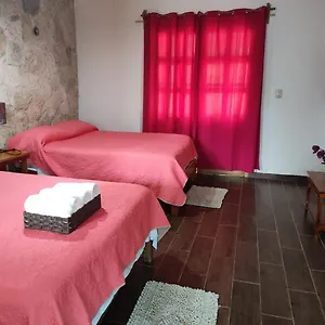 Aldea Isla Sagrada Lodge